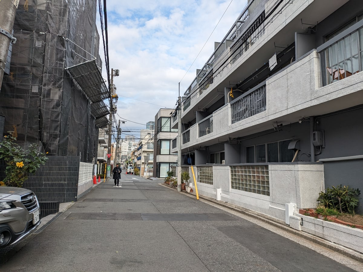 v20250611150815/fresh/building/J00100373963_10