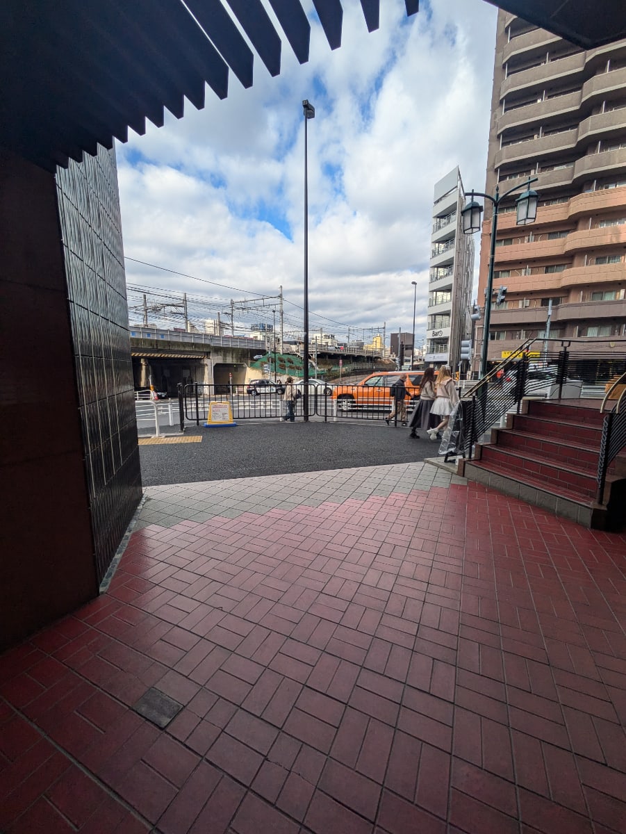v20250611150815/fresh/building/J00100373968_9