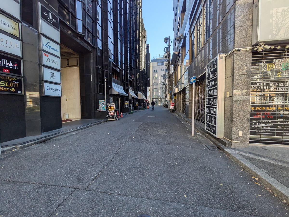 v20250611150815/fresh/building/J00100374286_12