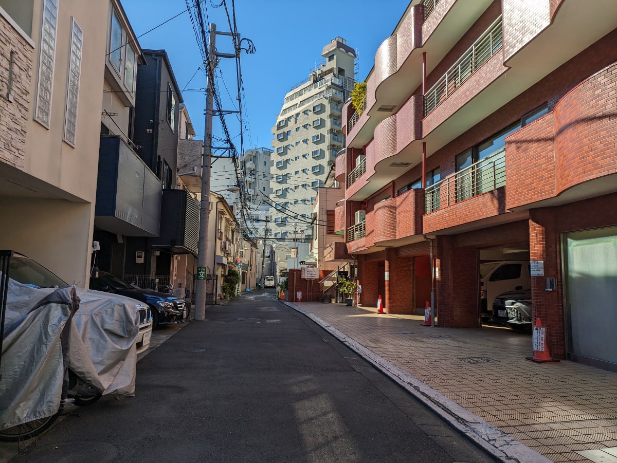 v20250611150815/fresh/building/J00100375265_12