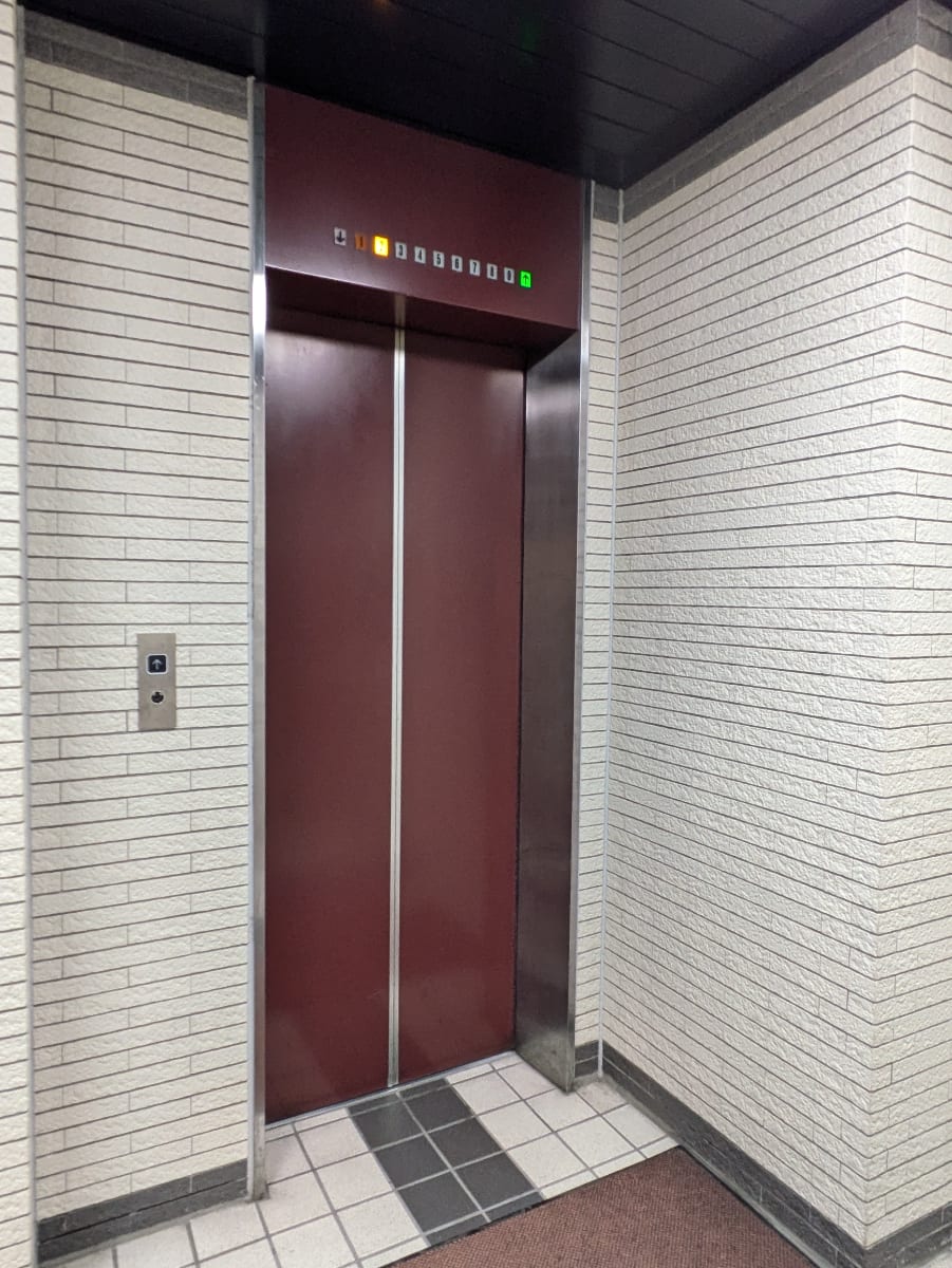 v20250611150815/fresh/building/J00100375771_4