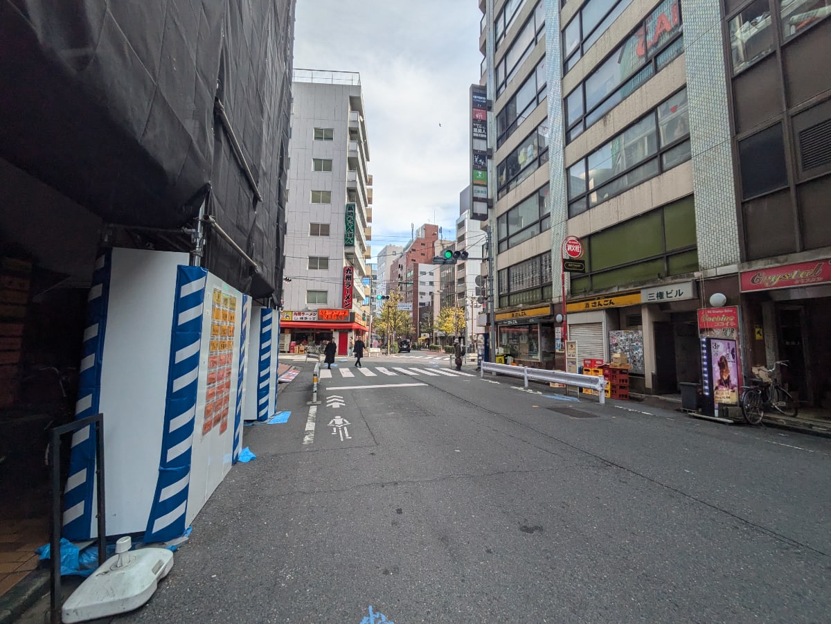 v20250611150815/fresh/building/J00100375961_13