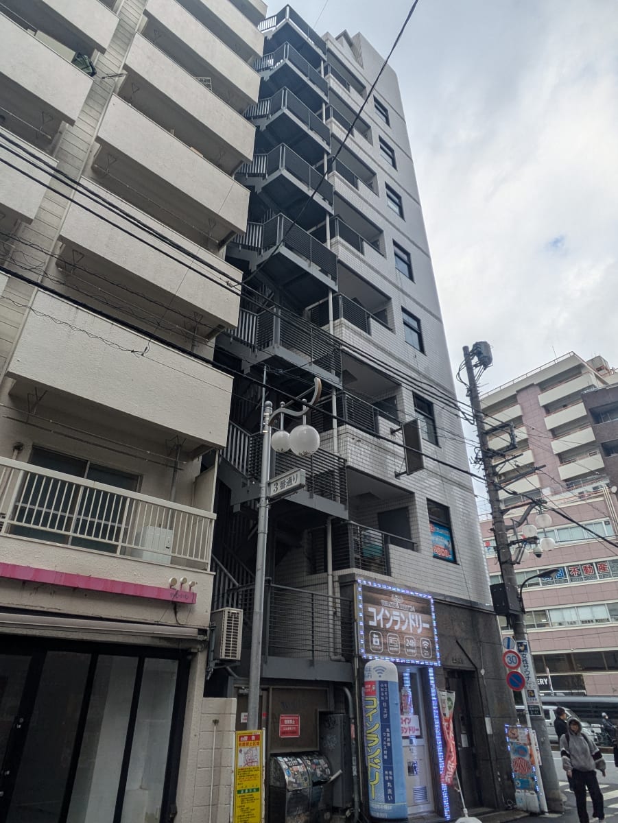 v20250611150815/fresh/building/J00100376159_12
