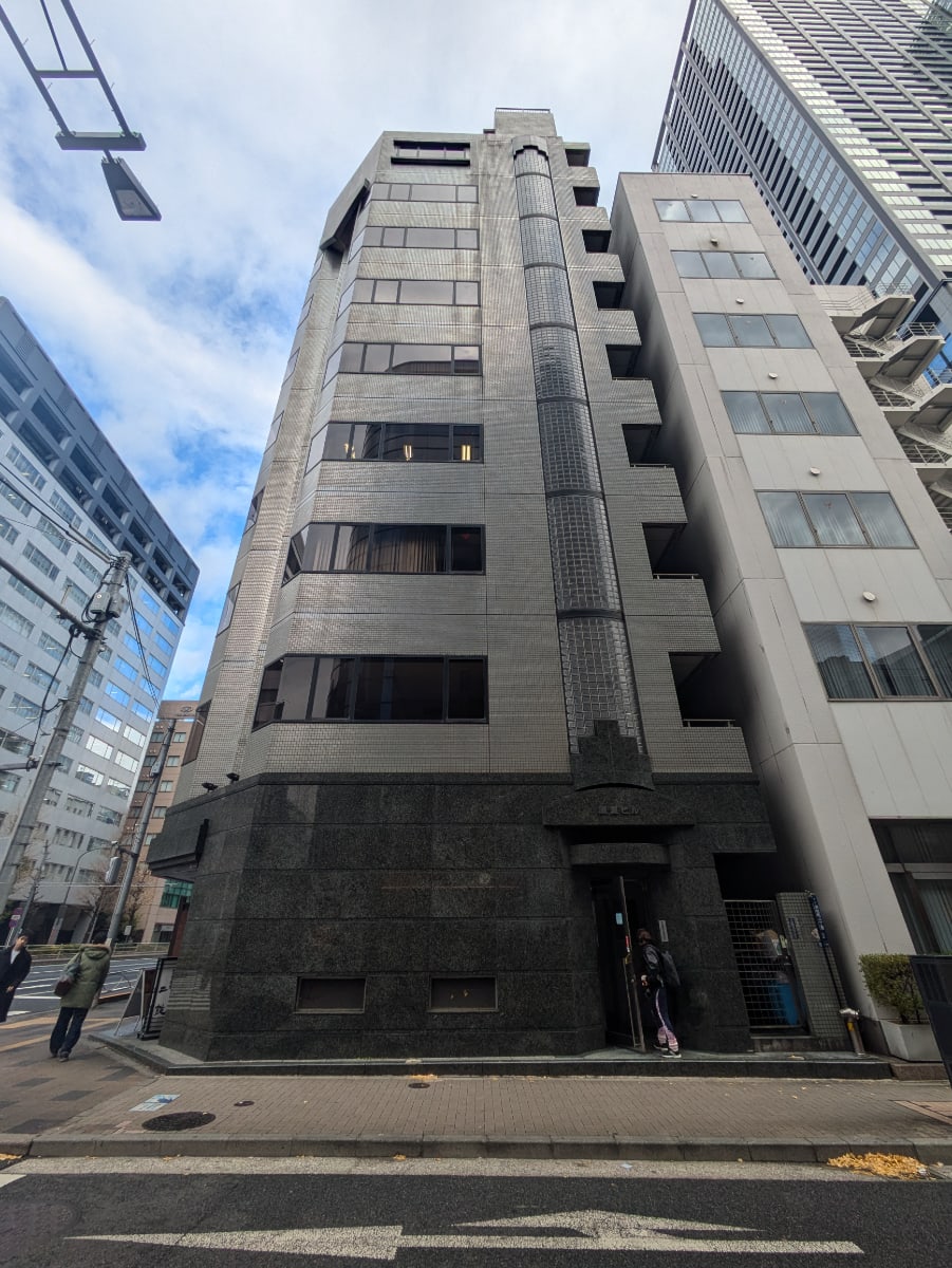 v20250611150815/fresh/building/J00100376176_11