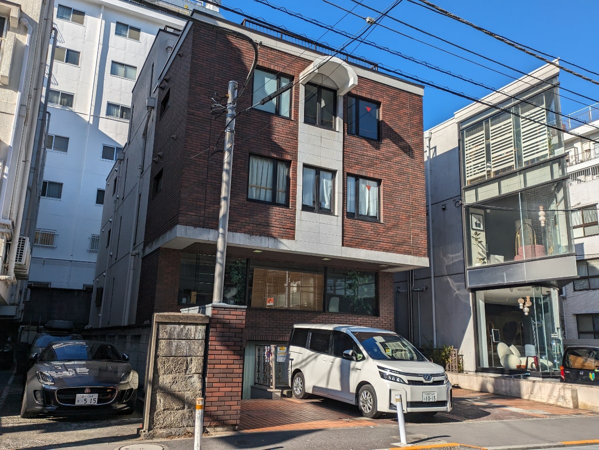 v20250611150815/fresh/building/J00100376282_5