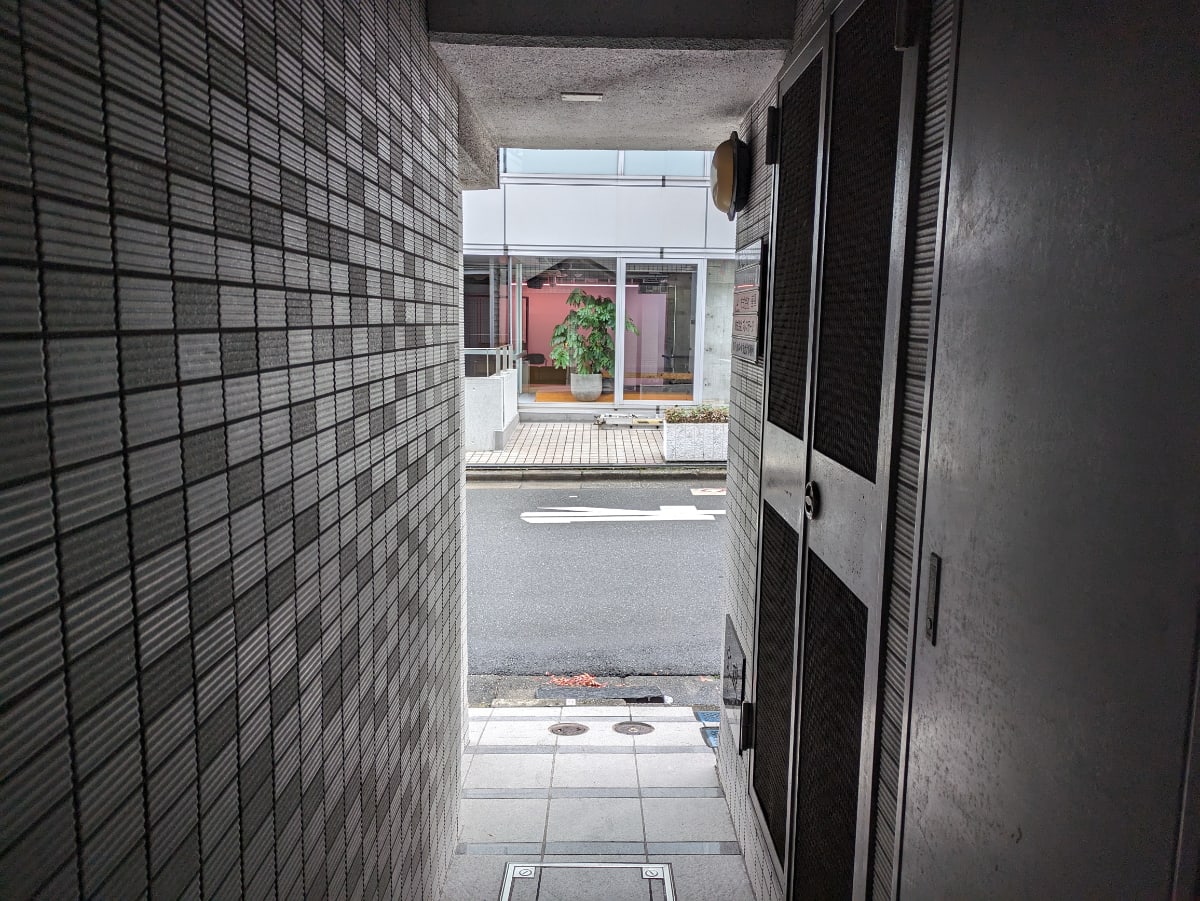 v20250611150815/fresh/building/J00100376660_9