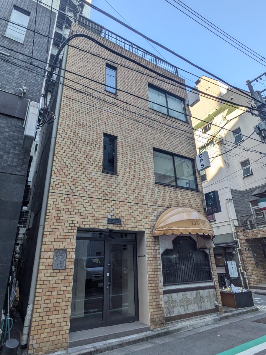 v20250611150815/fresh/building/J00100376676_6