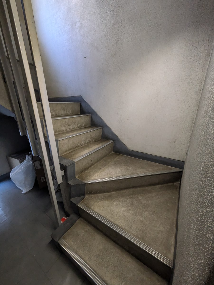 v20250611150815/fresh/building/J00100376816_7