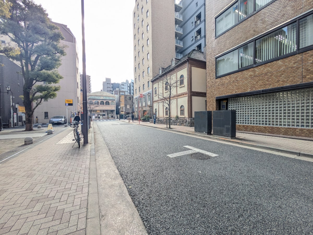 v20250611150815/fresh/building/J00100376820_2