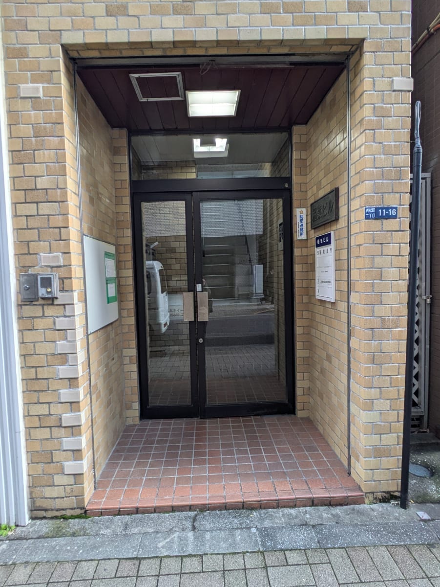 v20250611150815/fresh/building/J00100376820_3