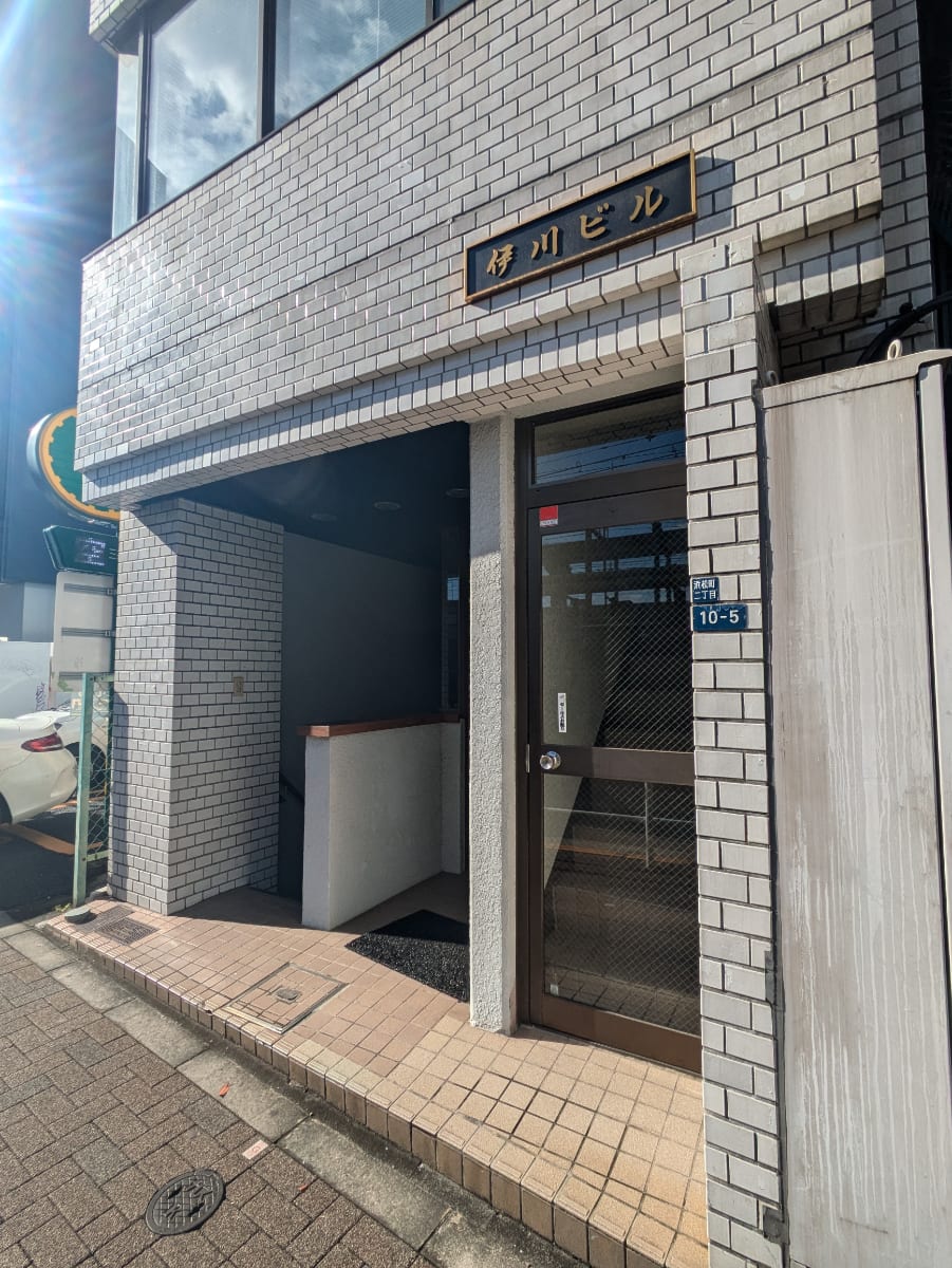 v20250611150815/fresh/building/J00100376857_7