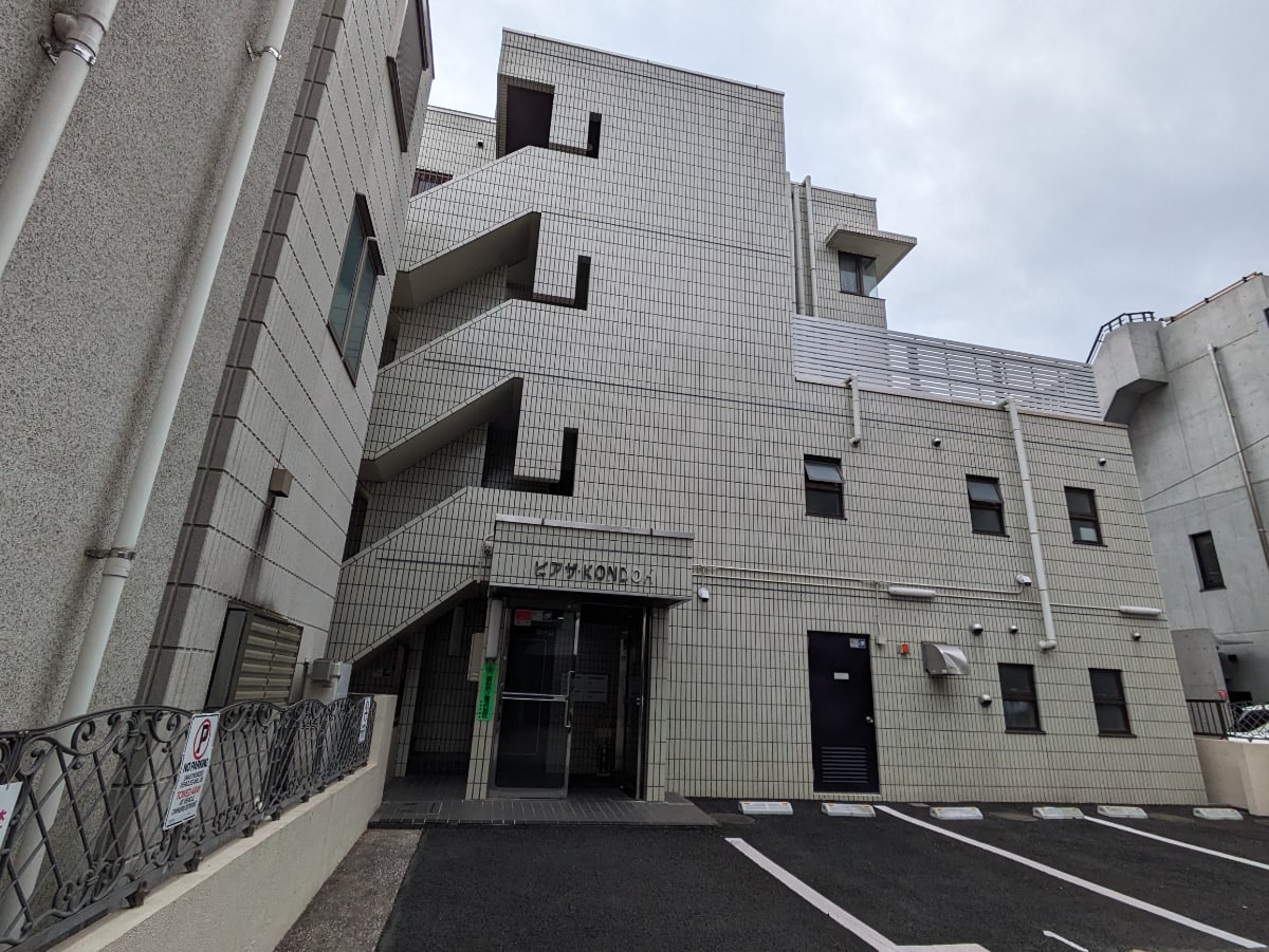 v20250611150815/fresh/building/J00100377354_14