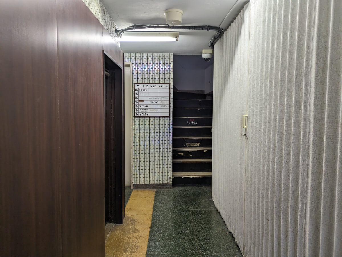 v20250611150815/fresh/building/J00100377530_10