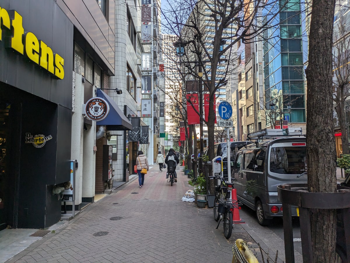 v20250611150815/fresh/building/J00100377530_5