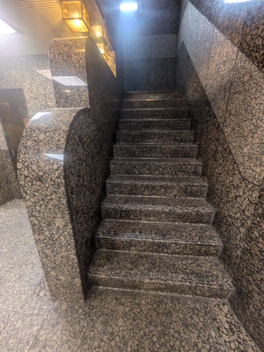 v20250611150815/fresh/building/J00100377902_11