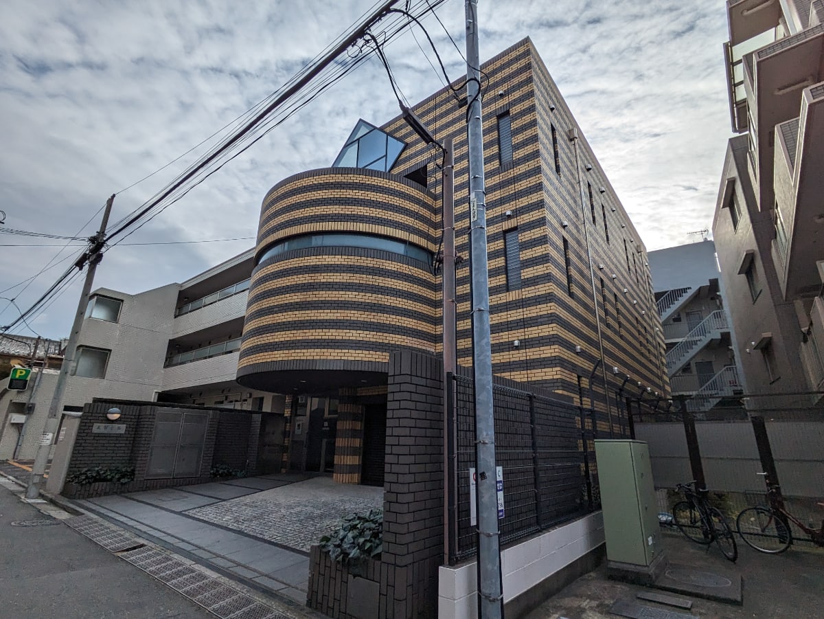 v20250611150815/fresh/building/J00100378577_13