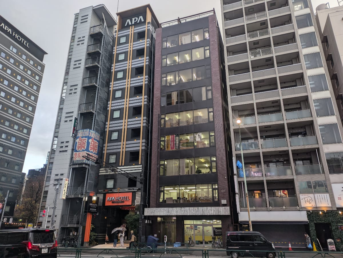 v20250611150815/fresh/building/J00100379608_9