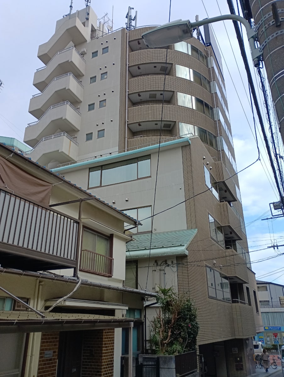 v20250611150815/fresh/building/J00100382188_17
