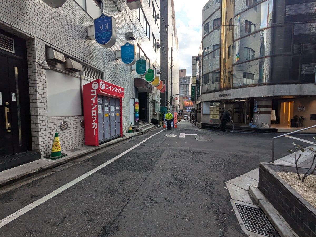 v20250611150815/fresh/building/J00100385109_16