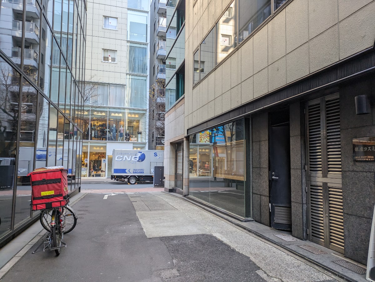 v20250611150815/fresh/building/J00100385348_10