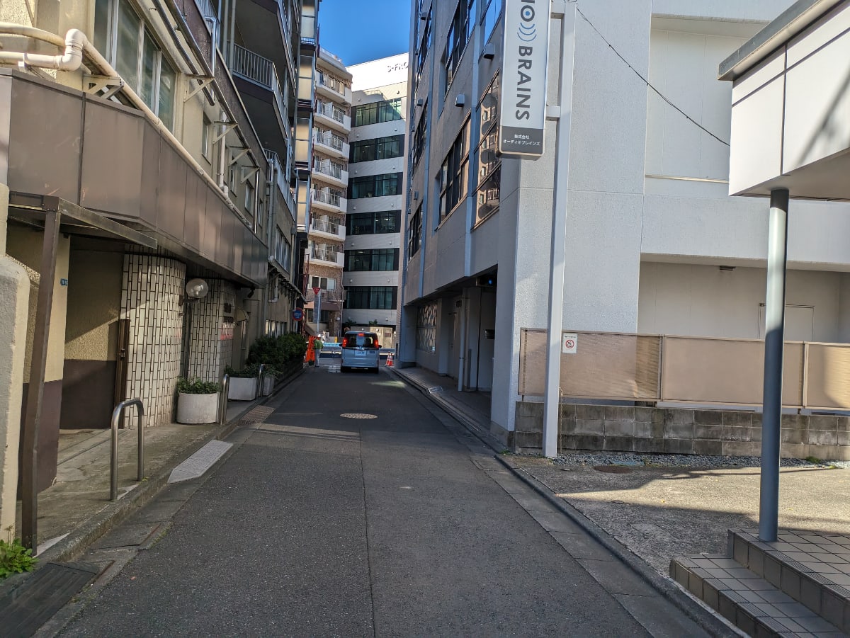 v20250611150815/fresh/building/J00100385610_15