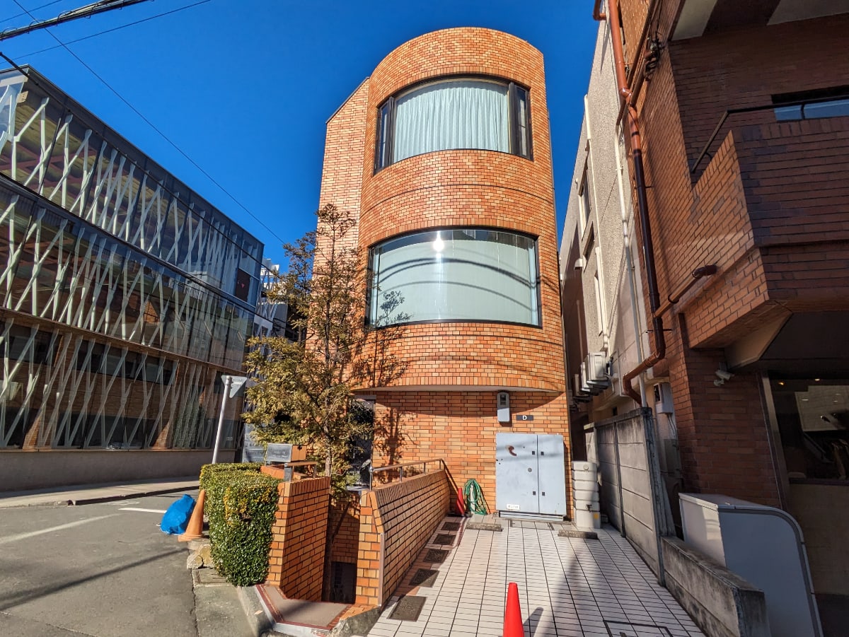v20250611150815/fresh/building/J00100387880_6