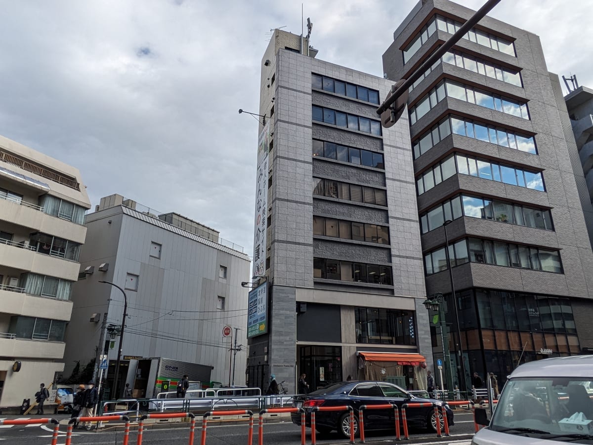 v20250611150815/fresh/building/J00100387896_15