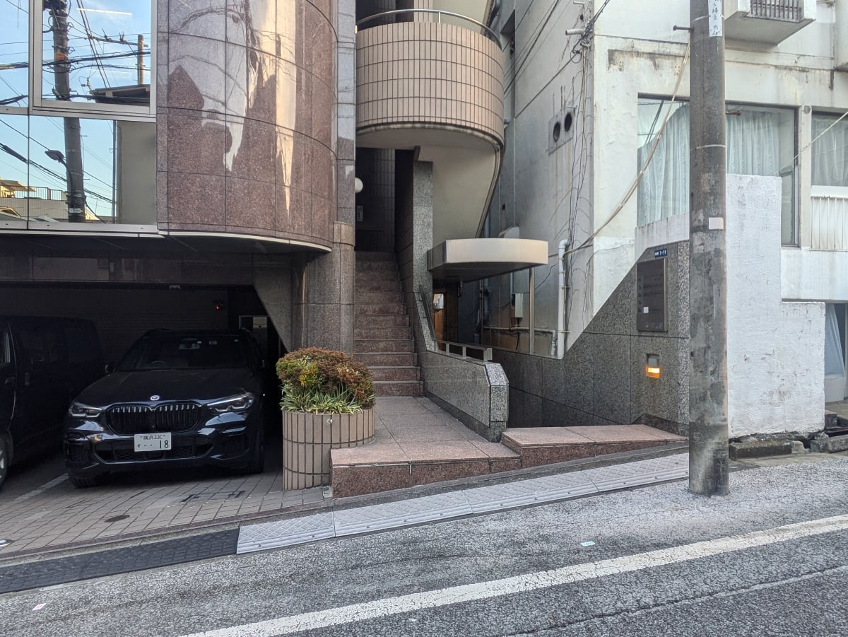v20250611150815/fresh/building/J00100387965_3