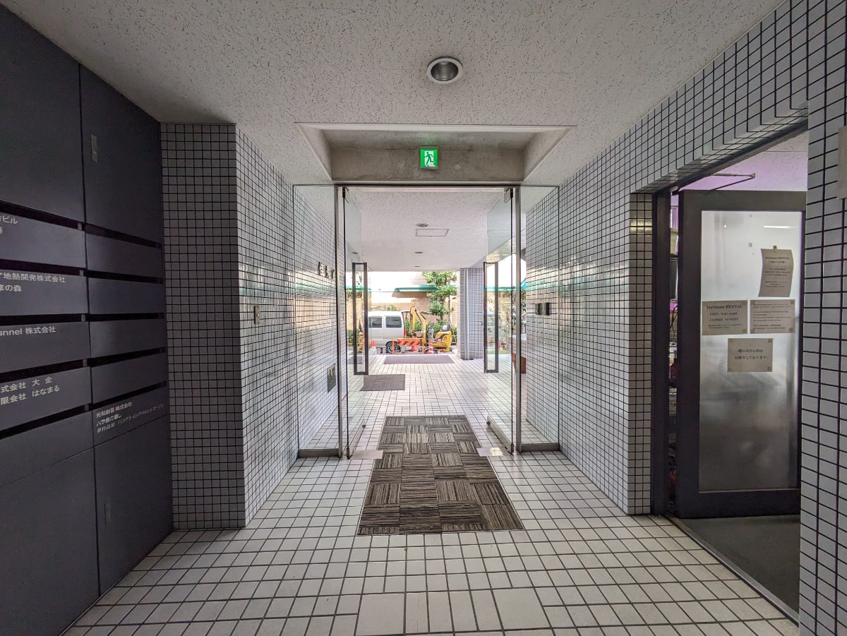 v20250611150815/fresh/building/J00100391996_12
