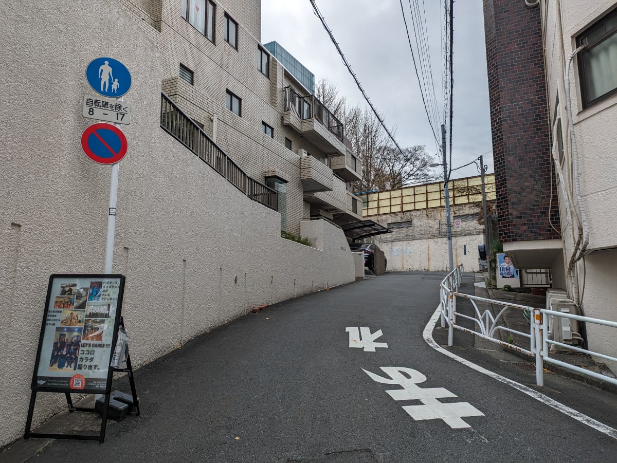v20250611150815/fresh/building/J00100395233_19