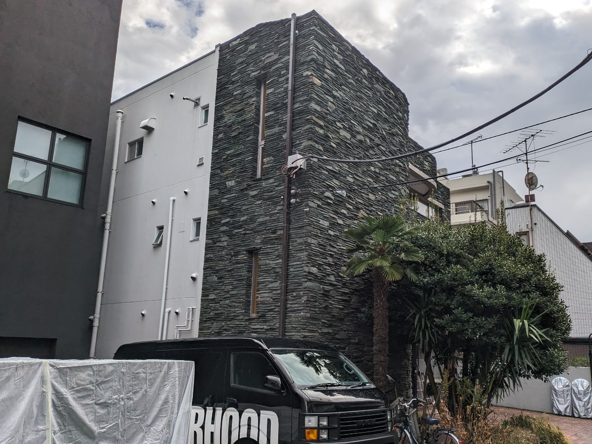 v20250611150815/fresh/building/J00100402749_9