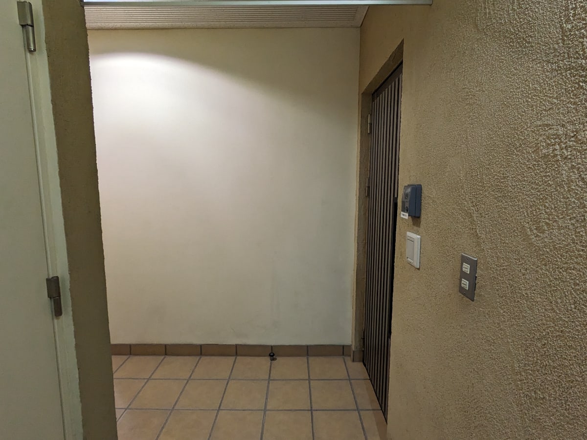 v20250611150815/fresh/building/J00100403083_9