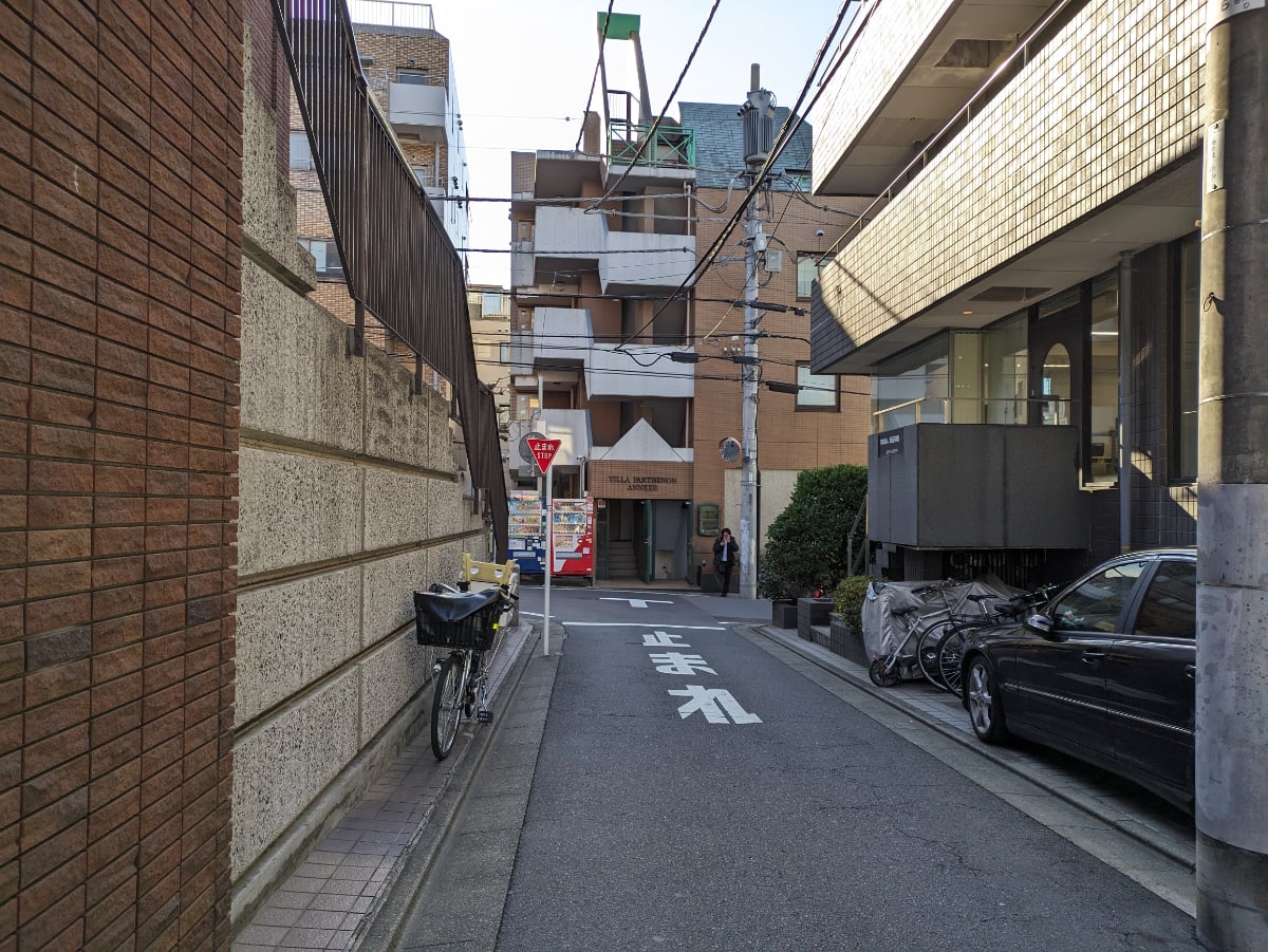 v20250611150815/fresh/building/J00100405040_12