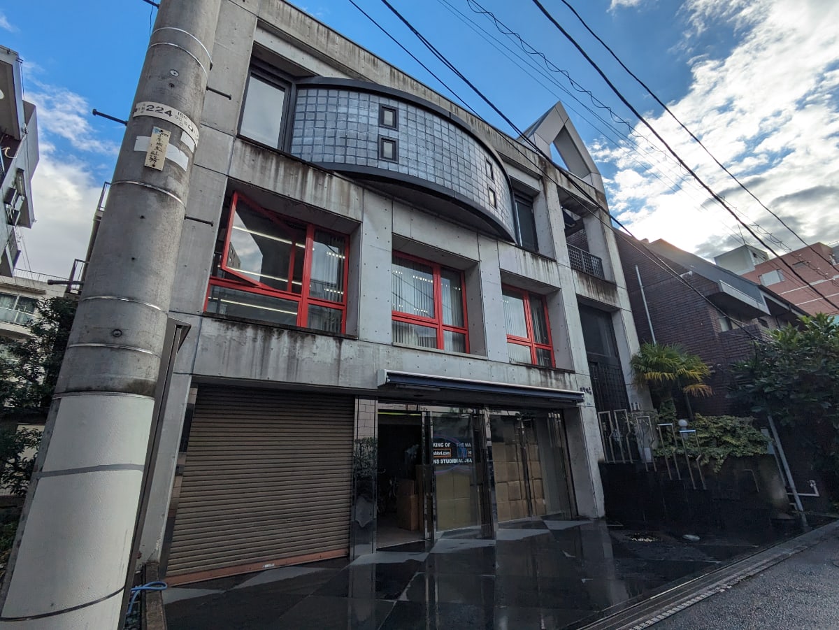 v20250611150815/fresh/building/J00100406030_15