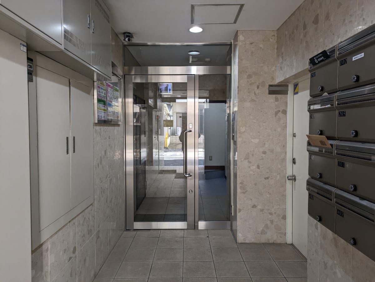 v20250611150815/fresh/building/J00100415604_9