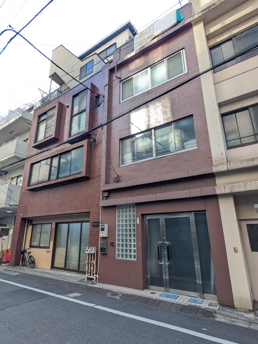 v20250611150815/fresh/building/J00100416944_7