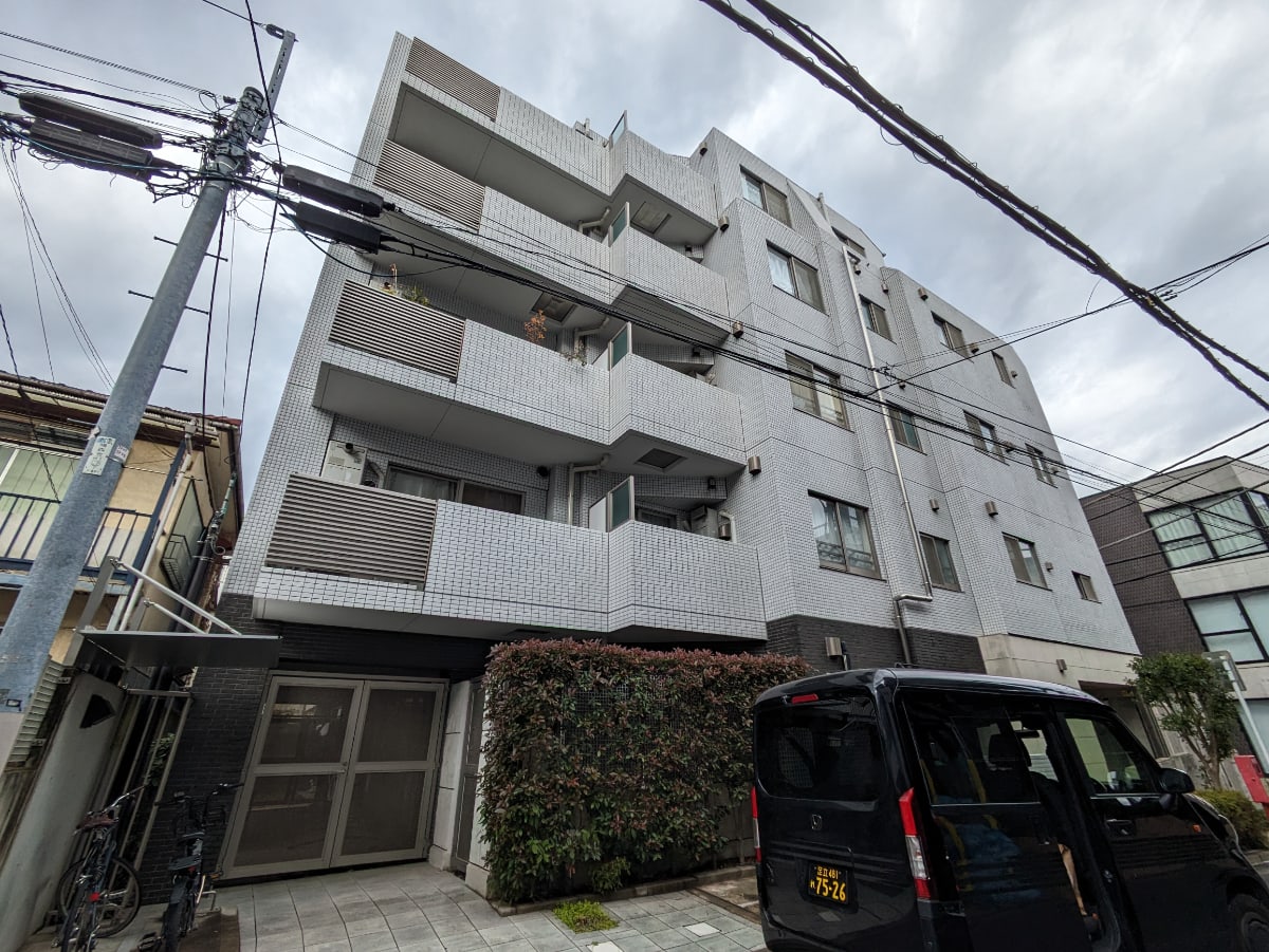 v20250611150815/fresh/building/J00100420925_13