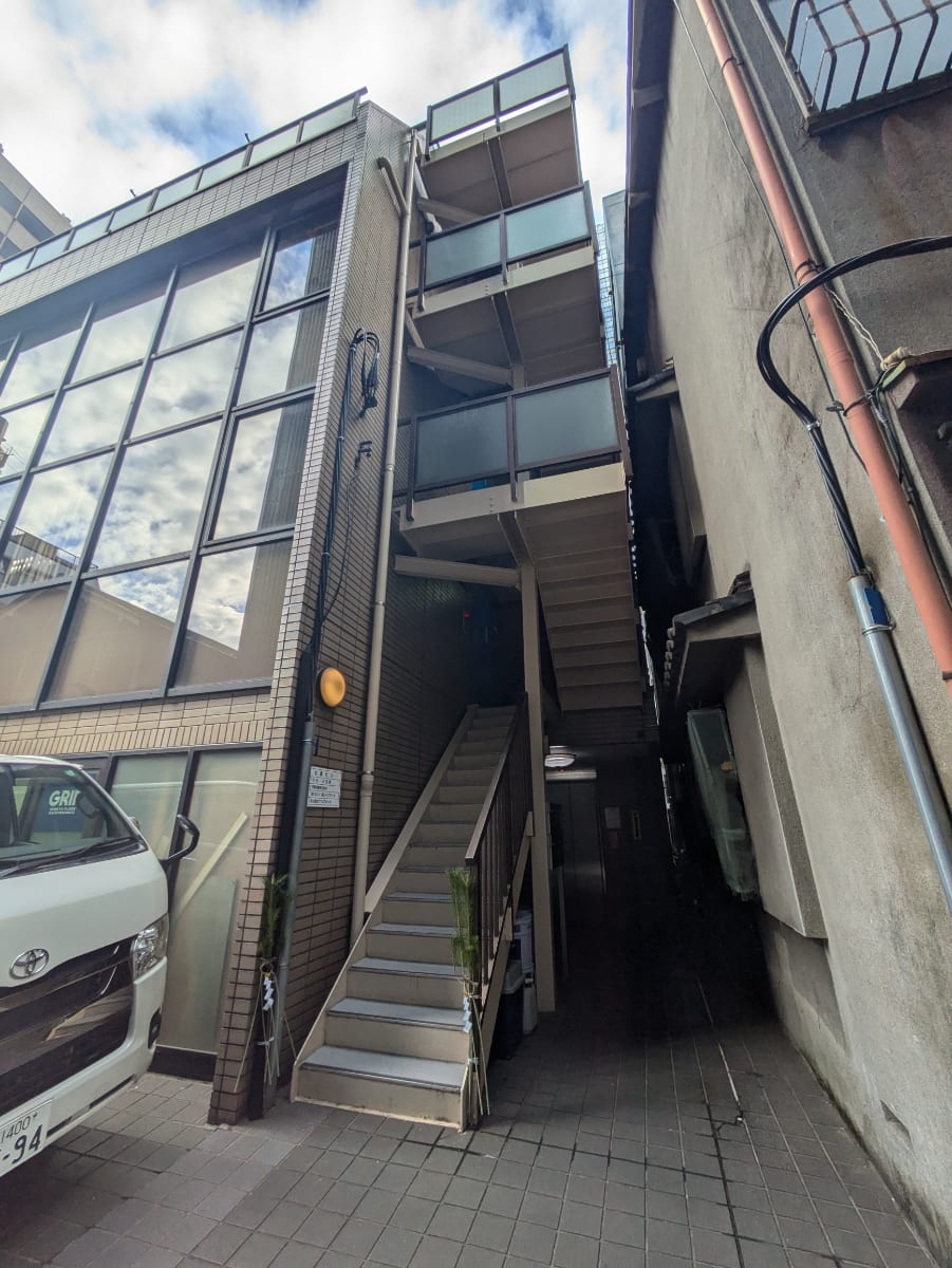 v20250611150815/fresh/building/J00100443162_6