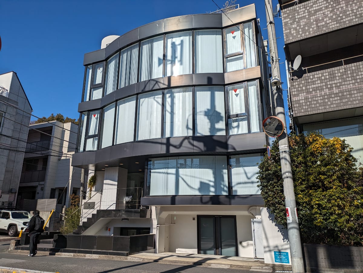 v20250611150815/fresh/building/J00100497352_1