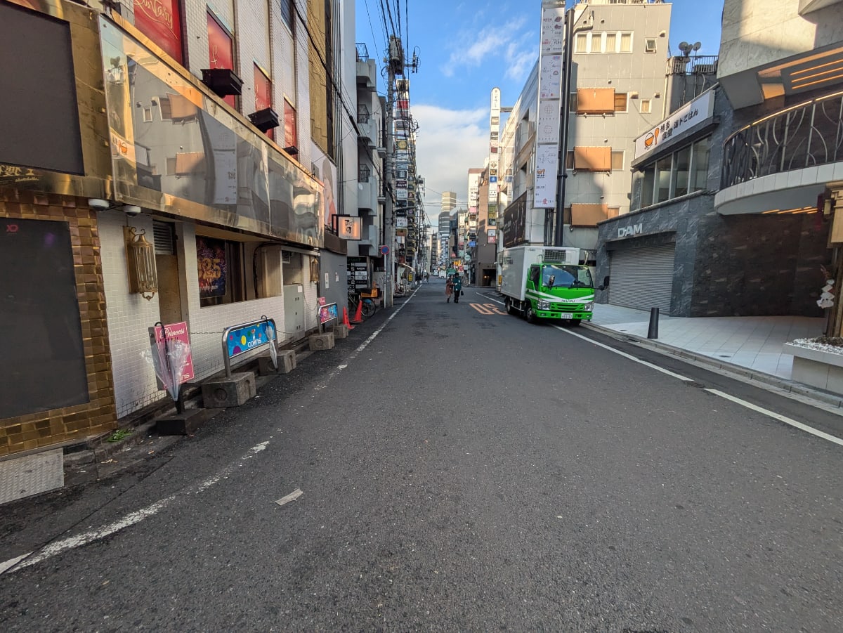 v20250611150815/fresh/building/J00100512147_9