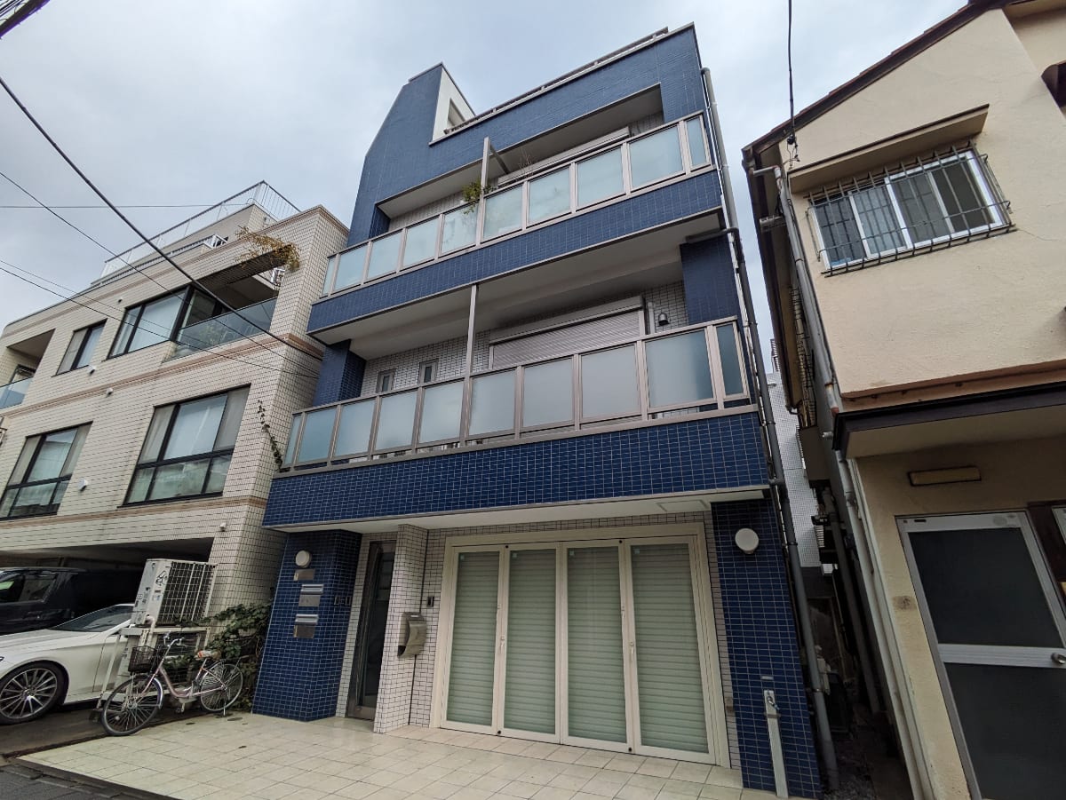 v20250611150815/fresh/building/J00100512715_13