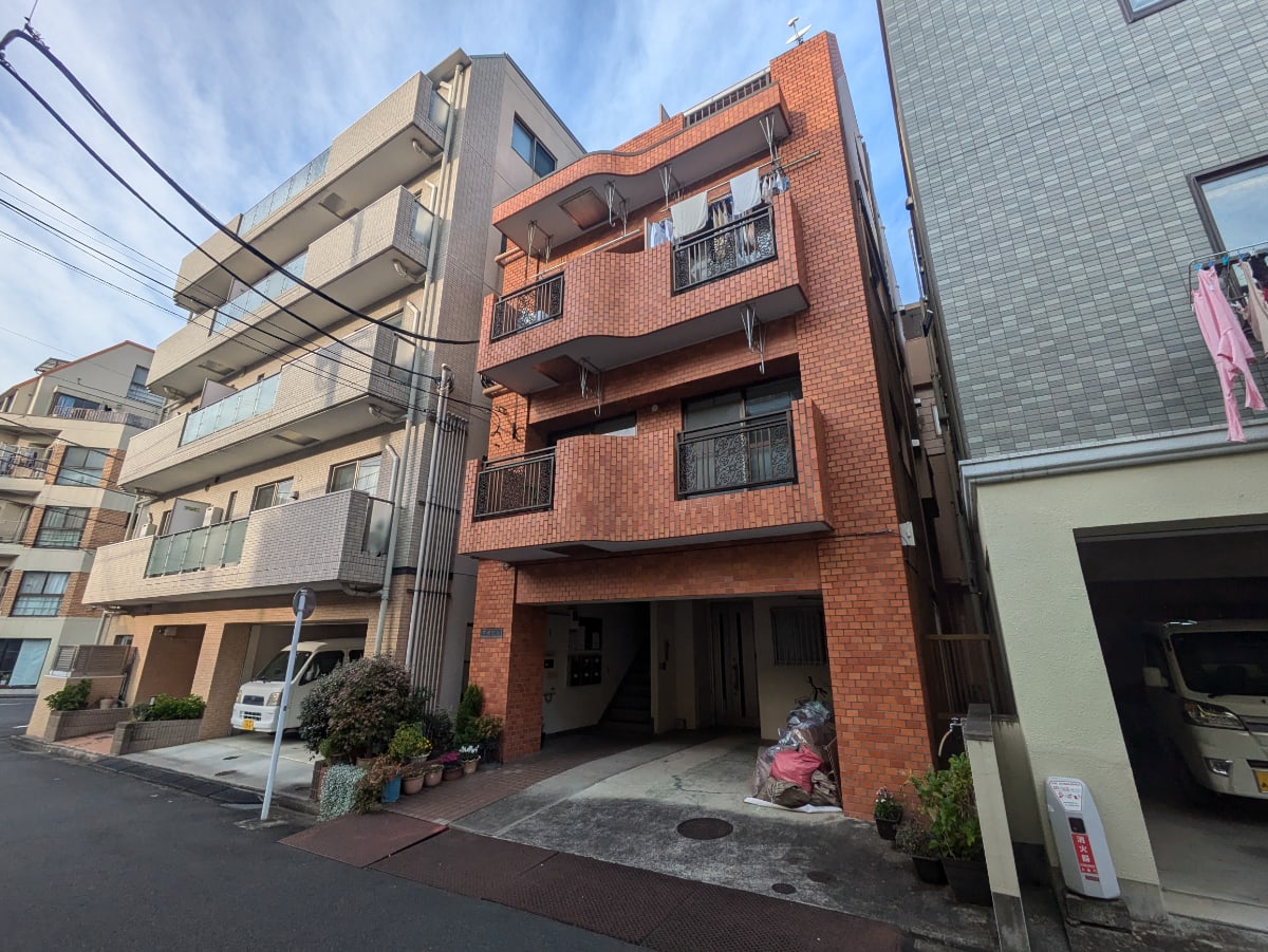 v20250612150701/fresh/building/J00100371349_1