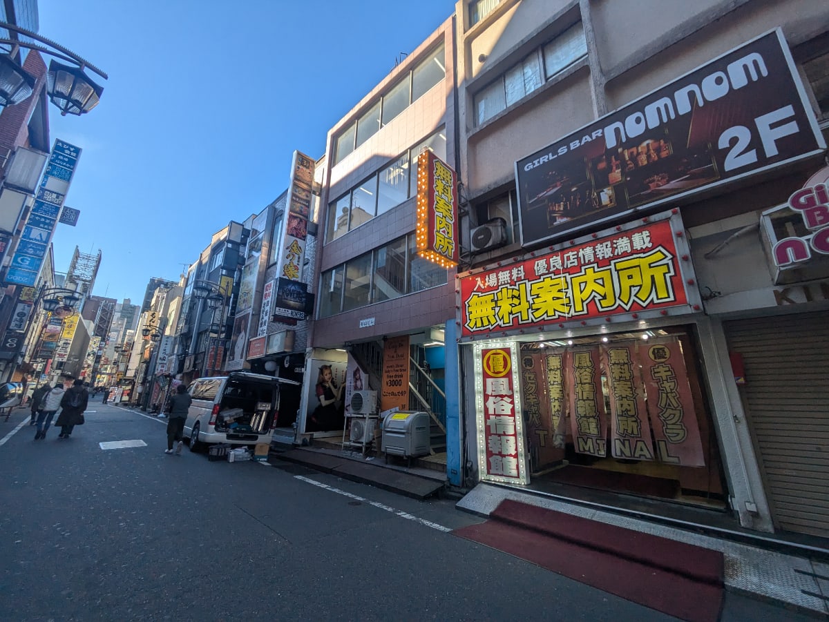 v20250612150701/fresh/building/J00100375261_5