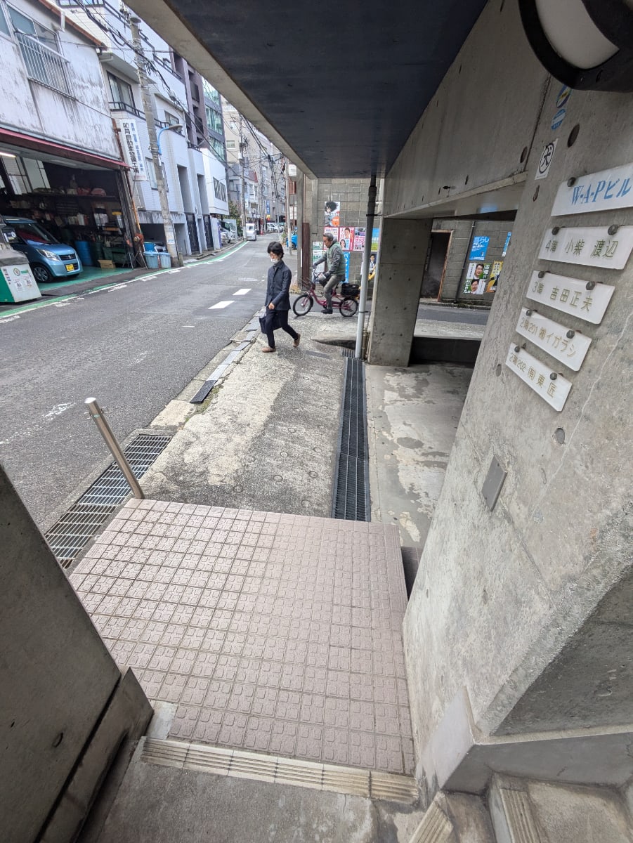 v20250612150701/fresh/building/J00100394559_10