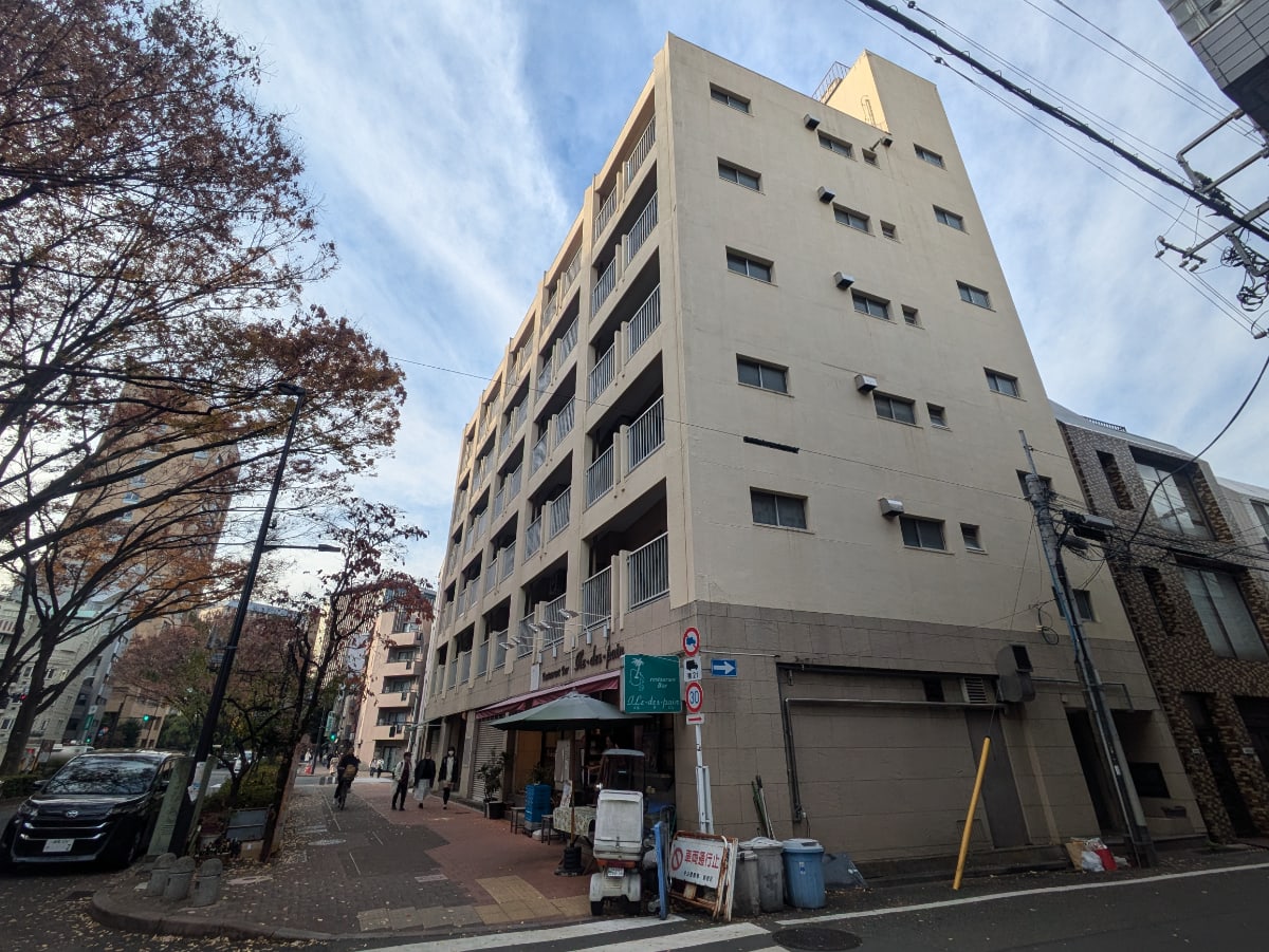 v20250612150701/fresh/building/J00100421054_6