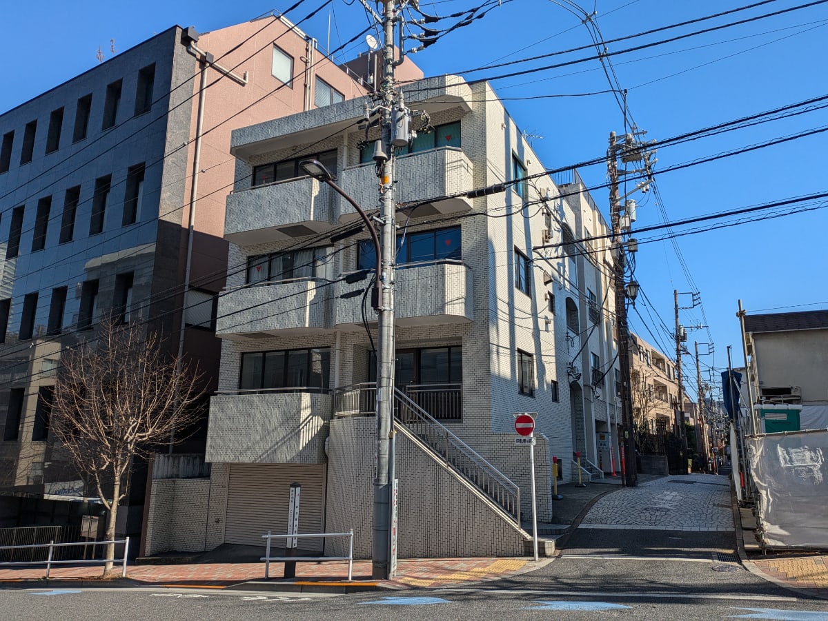 v20250613150713/fresh/building/J00100387968_1