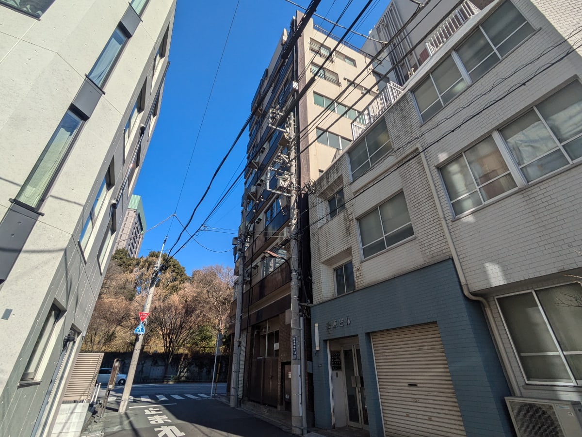v20250613150713/fresh/building/J00100388033_6