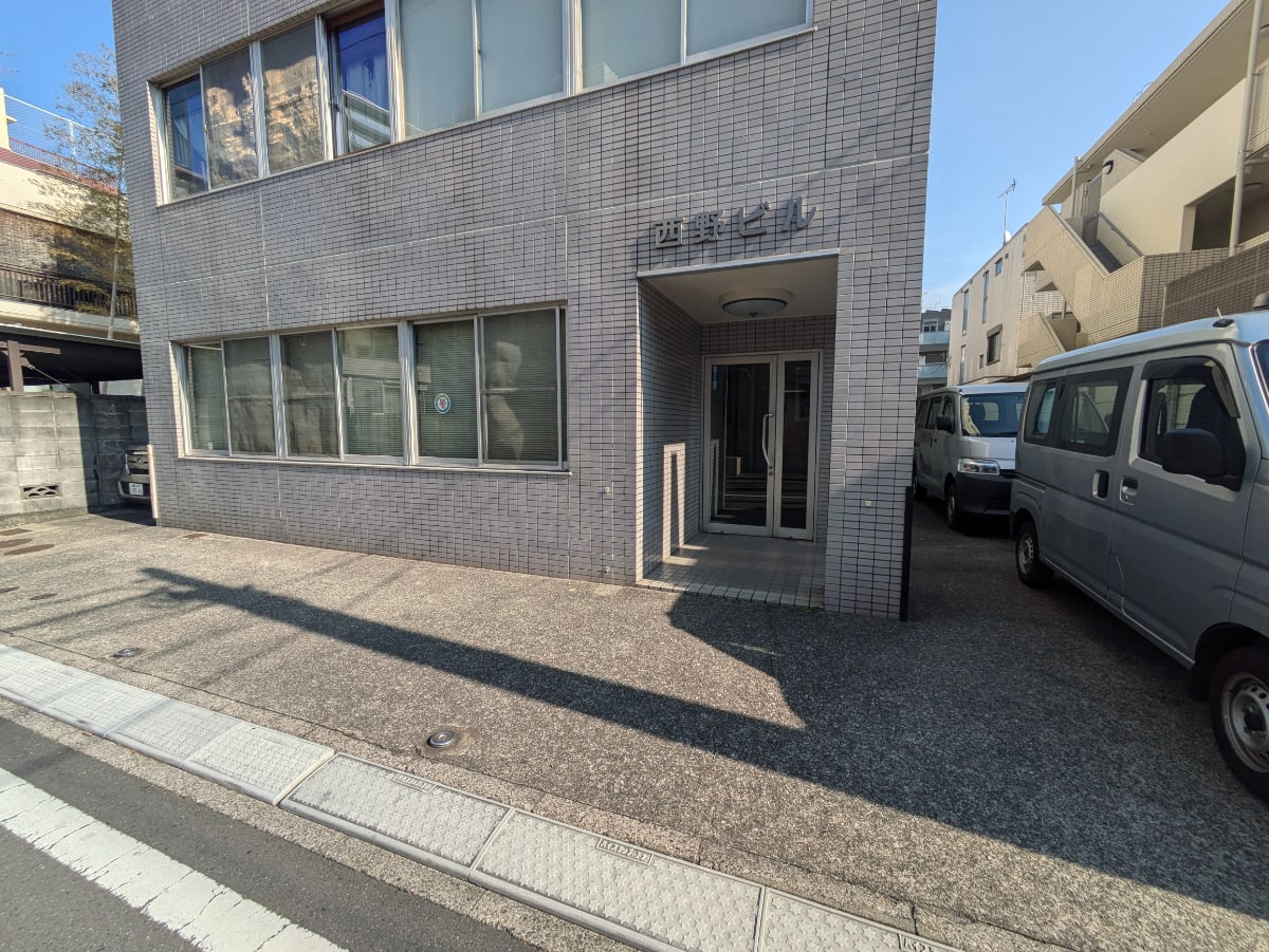 v20250613150713/fresh/building/J00100405338_3