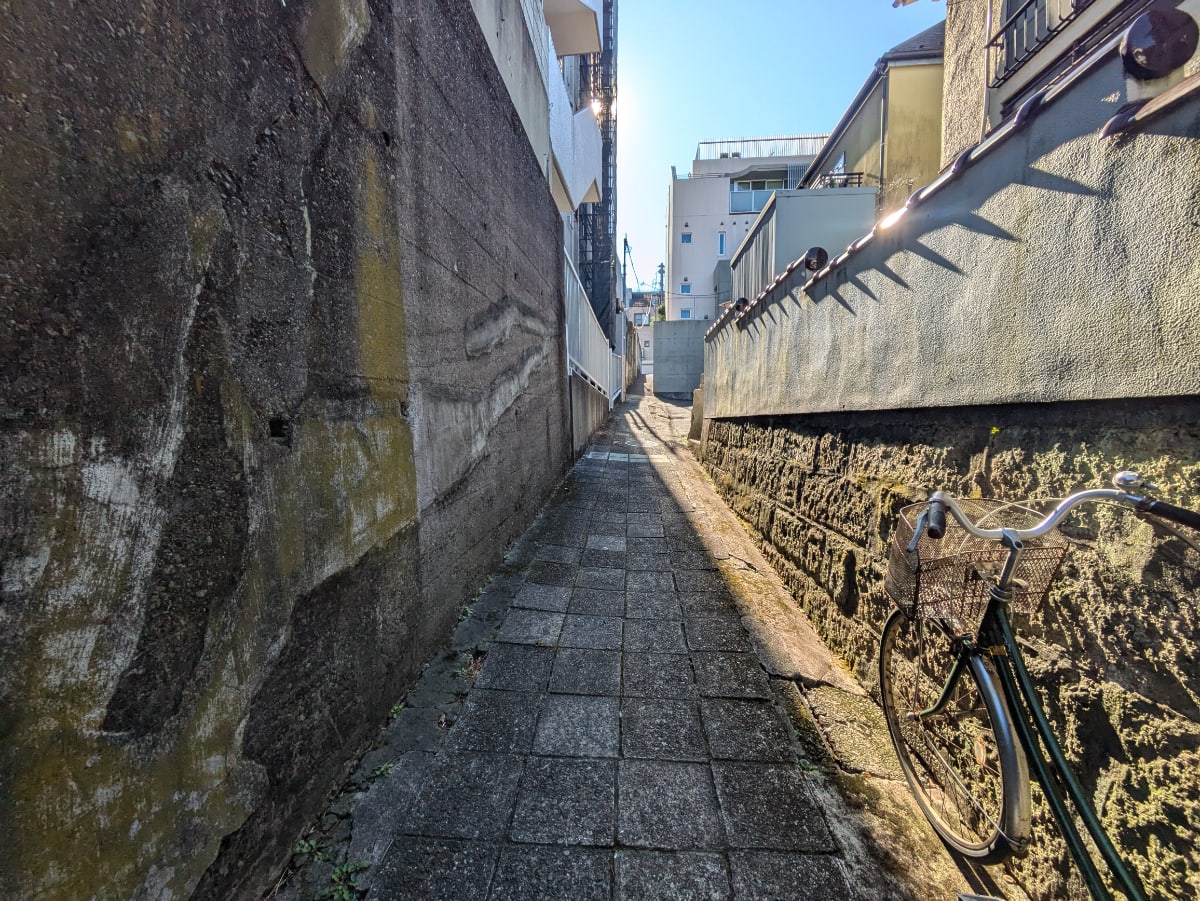 v20250613150713/fresh/building/J00100499652_10