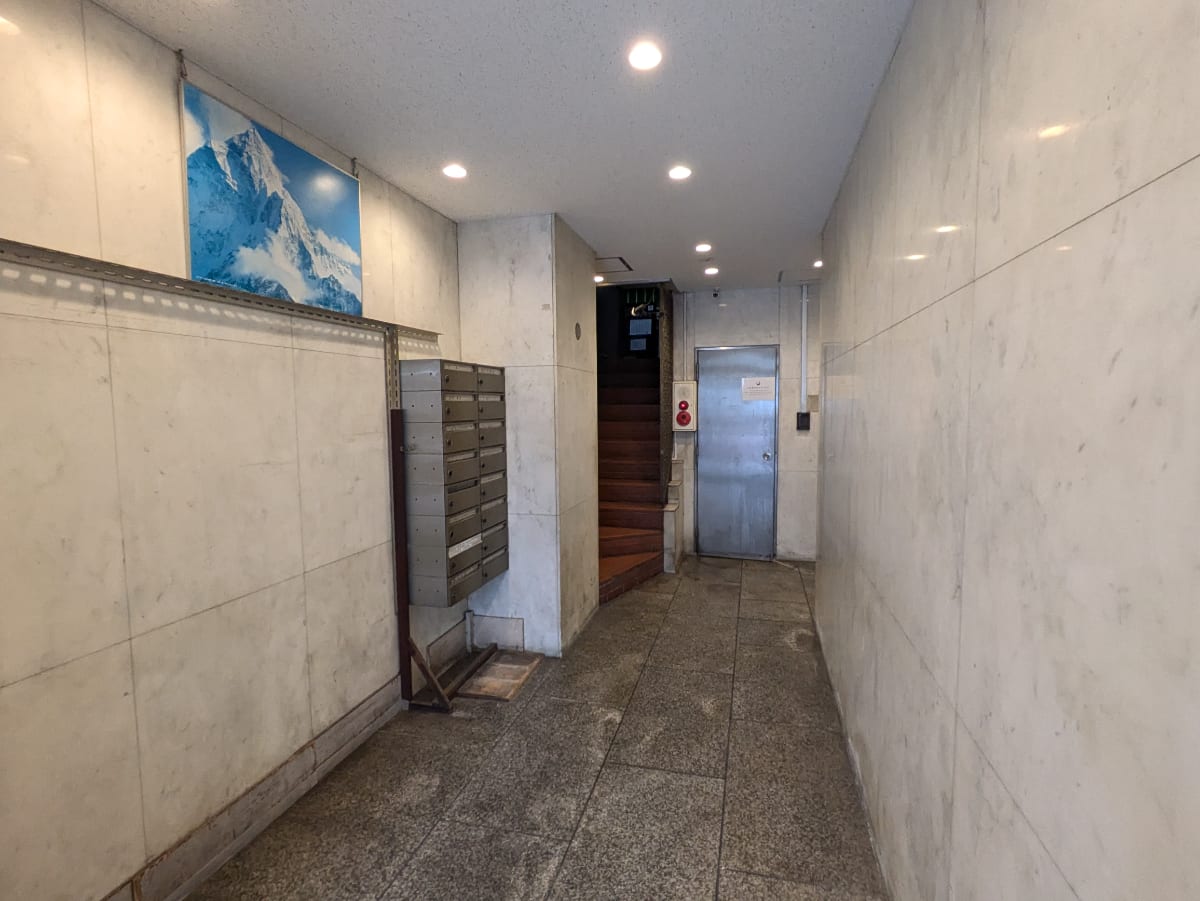 v20250614150551/fresh/building/J00100379535_15